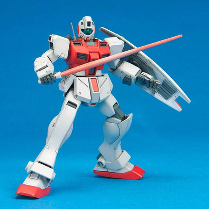 Model kit RGM-79GS GM Command Space Type a escala 1/144 con rifle y escudo - 2