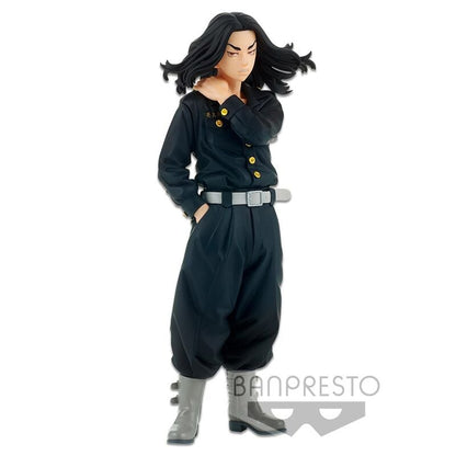 Figura de Keisuke Baji de Tokyo Revengers con uniforme negro
