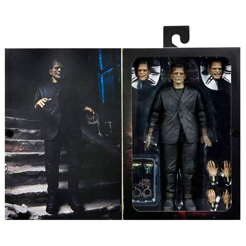 Figura articulada NECA de Frankenstein Monster con traje negro - 3