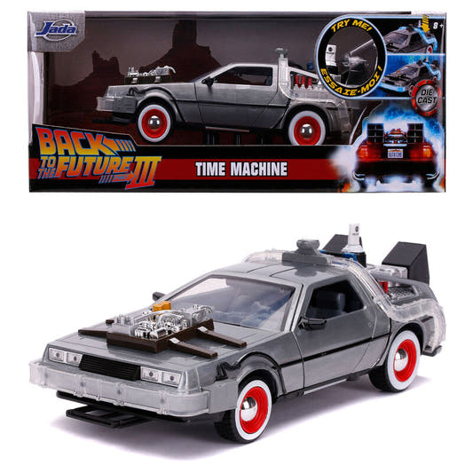 Réplica del DeLorean de Regreso al Futuro III a escala 1:24
