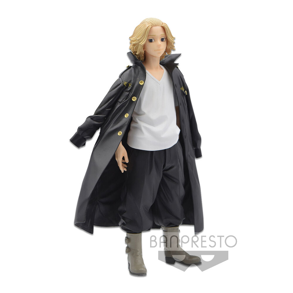 Figura de Sano Manjiro de Tokyo Revengers con abrigo negro