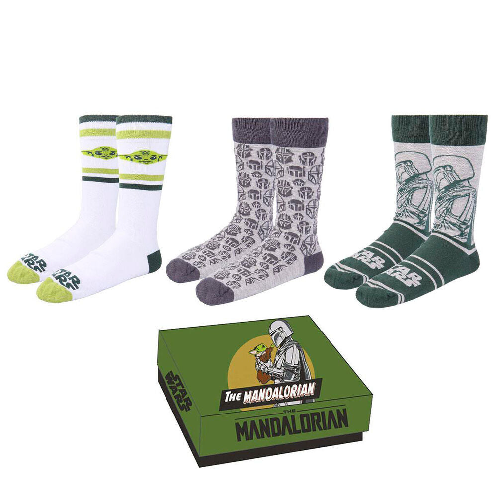 Set de tres pares de calcetines The Mandalorian Star Wars con diseños de Grogu y cascos mandalorianos