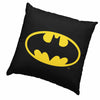 Cojín negro de Batman DC Comics con logo amarillo