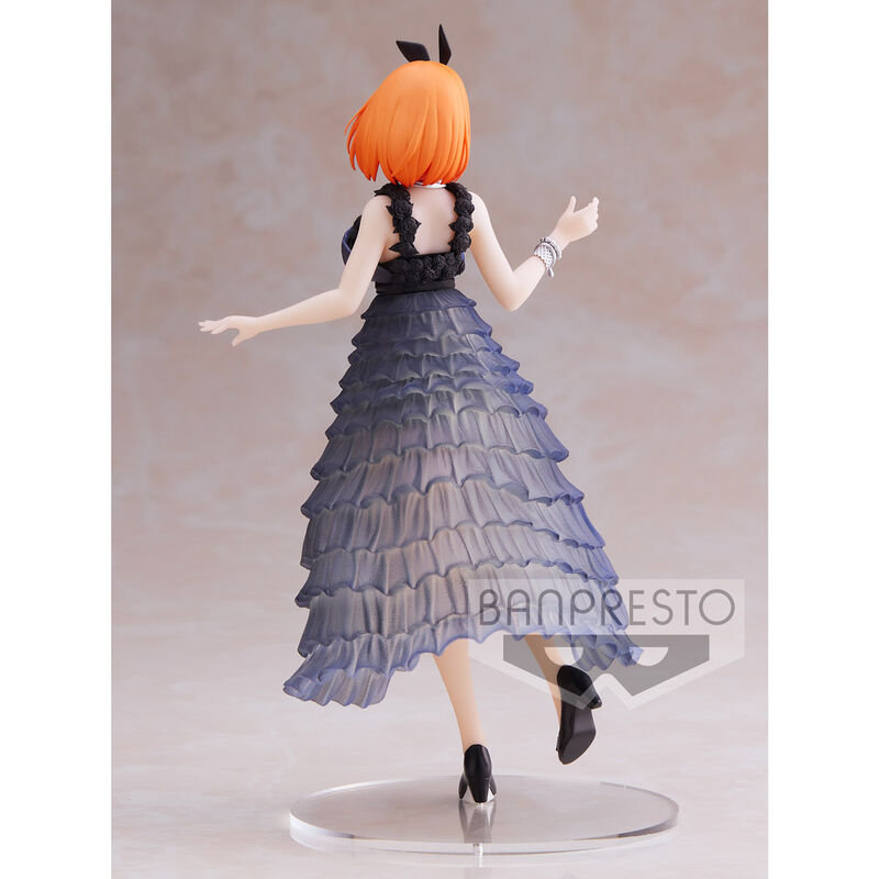 Figura Kyunties de Yotsuba Nakano con vestido oscuro y lazo negro - 3