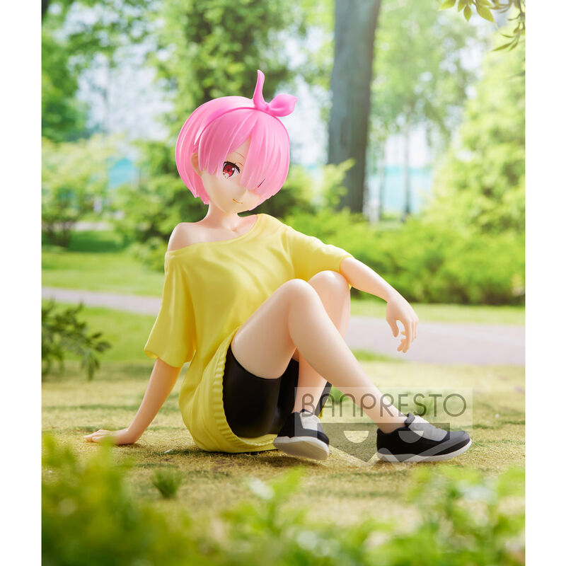 Figura de Ram de Re:Zero sentada con conjunto amarillo y negro - 5