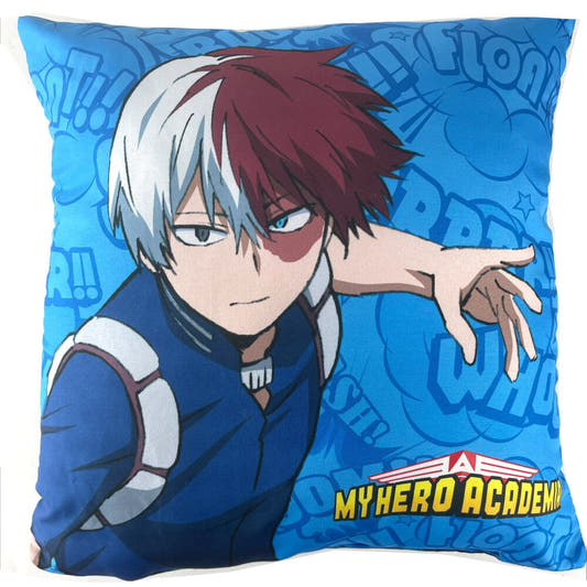 Cojín azul de My Hero Academia con personaje y logotipo
