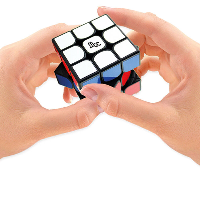 Cubo 3x3 magnético CAYRO en negro con caras blancas, azules y rojas - 2