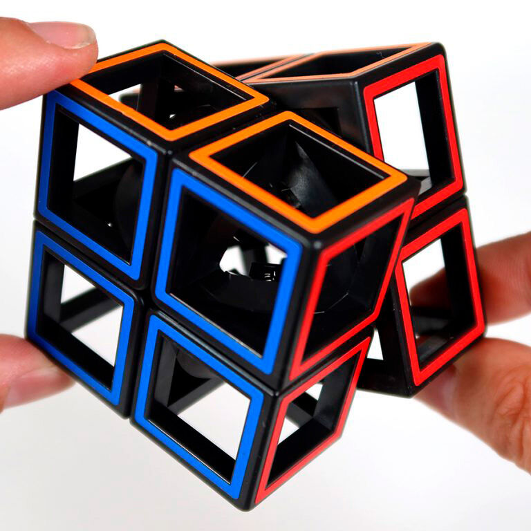 Cubo Hollow Two by Two de RECENT TOYS con diseño abierto y marcos de colores - 3