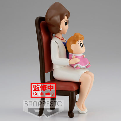Figura BANPRESTO de Crayon Shinchan con un adulto sentado y un bebé en brazos - 3