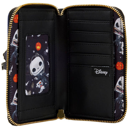 Cartera Loungefly de Jack Skellington con casa encantada, luna y calabazas - 6