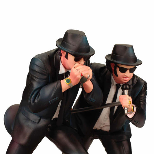 Figura de Elwood y Jake de The Blues Brothers con armónica y micrófono - 4