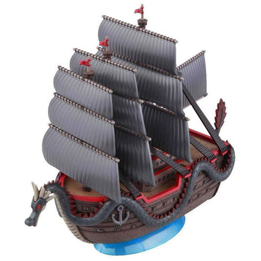 Model kit Dragons Ship de One Piece con velas grises y detalles de dragón