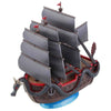Model kit Dragons Ship de One Piece con velas grises y detalles de dragón