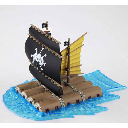 Model kit del barco de Marshall D. Teach de One Piece sobre base de agua azul