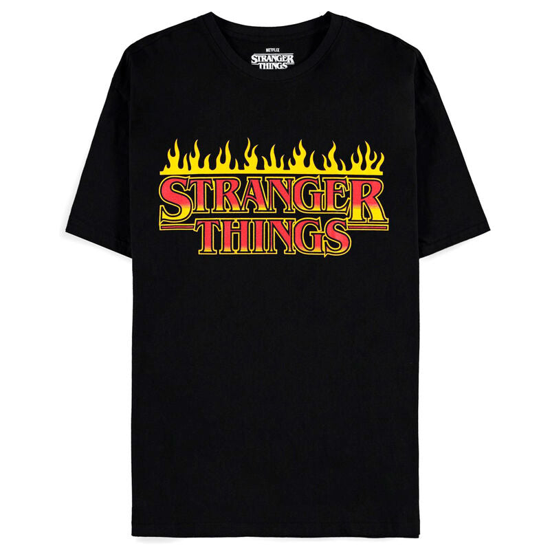 Camiseta negra Stranger Things Fire Logo con llamas amarillas y rojas