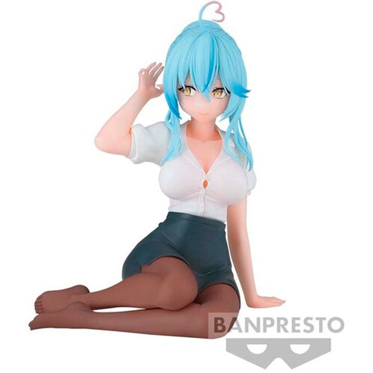 Figura BANPRESTO de Yukihana Lamy sentada con cabello azul