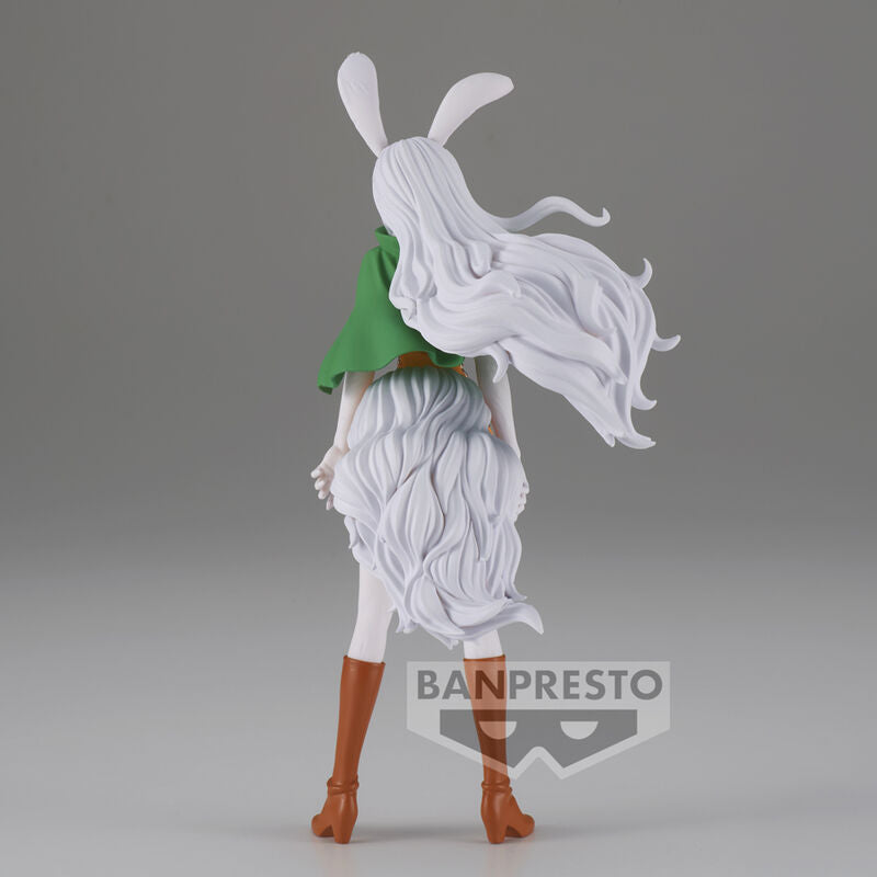 Figura de Carrot de One Piece con capa verde y vestido naranja - 3