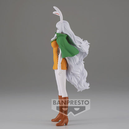 Figura de Carrot de One Piece con capa verde y vestido naranja - 4