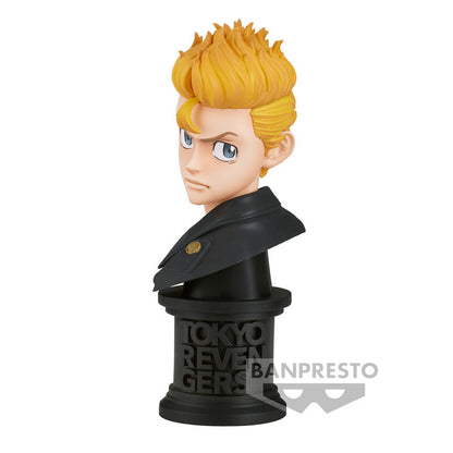 Figura busto de Takemichi Hanagaki de Tokyo Revengers sobre base negra - 2