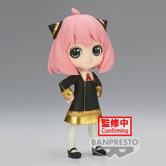 Figura Q Posket de Anya Forger con pelo rosa y vestido negro y dorado - 3