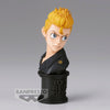 Figura busto de Takemichi Hanagaki de Tokyo Revengers sobre base negra