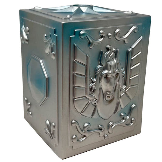 Hucha plateada Pegasus Pandora de Saint Seiya con relieves ornamentales