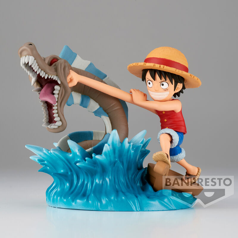 Figura de Monkey D. Luffy enfrentándose a un monstruo marino sobre una ola - 2