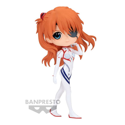 Figura Q Posket de Asuka Shikinami Langley con plugsuit blanco y parche ocular