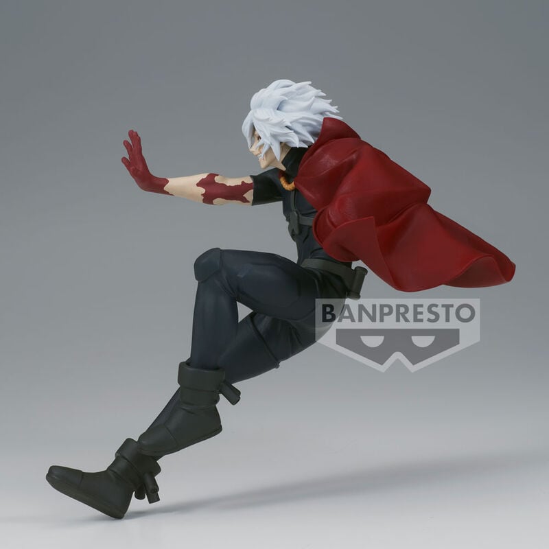 Figura de Tomura Shigaraki con capa roja y mano alzada - 4
