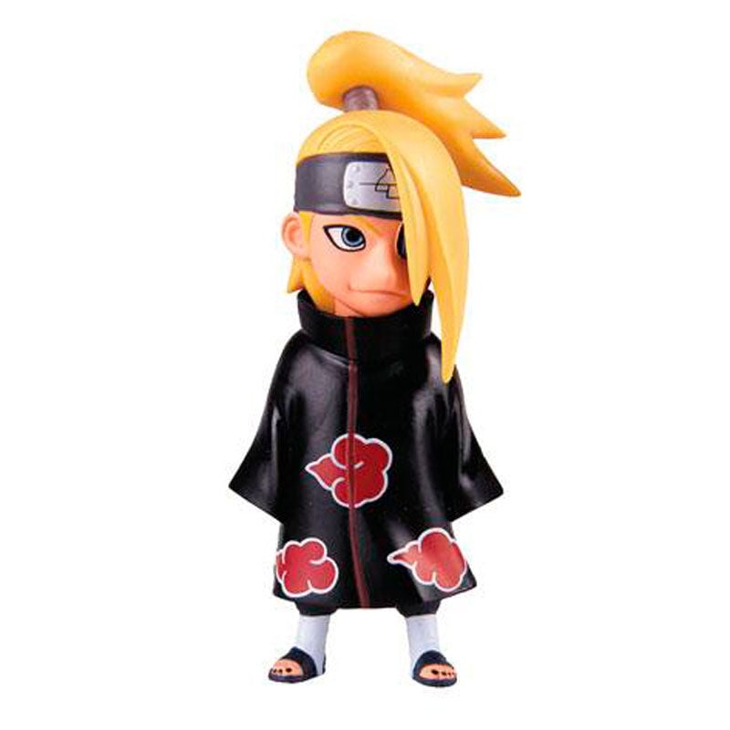 Figura de Deidara de Naruto Shippuden con capa negra y nubes rojas