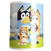 Hucha cilíndrica de Bluey con varios personajes
