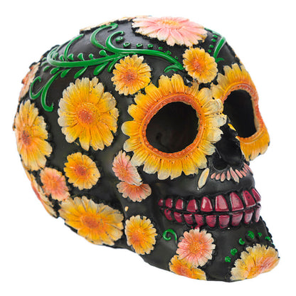 Figura calavera del Día de los Muertos con margaritas de colores - 5