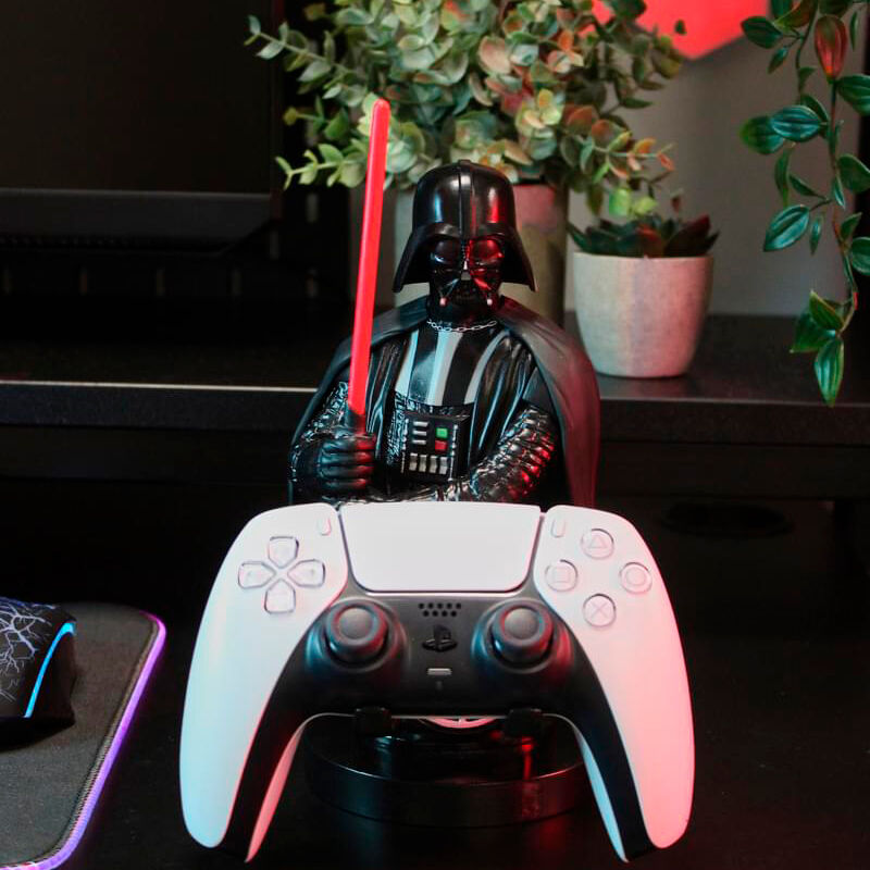 Soporte Cable Guy de Darth Vader con sable de luz rojo - 26