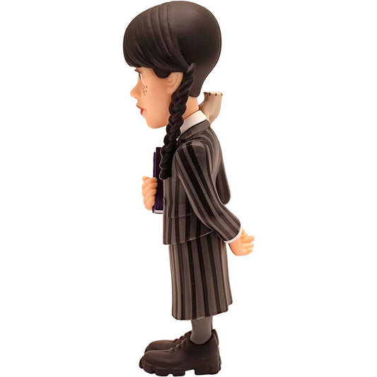 Figura MINIX de Wednesday con Cosa, trenzas, uniforme de rayas y libro - 3