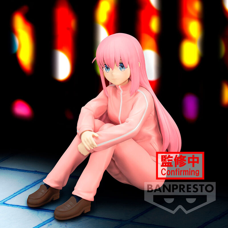 Figura Banpresto de Hitori Gotoh con chándal rosa sentada - 2