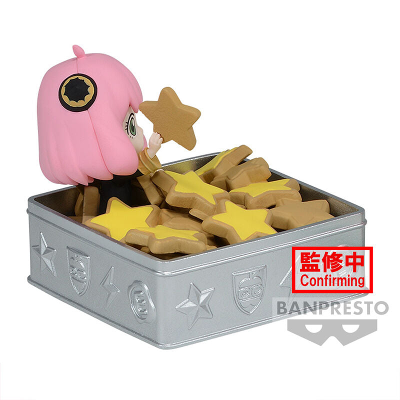 Figura de Anya Forger de SPY x FAMILY rodeada de estrellas - 2