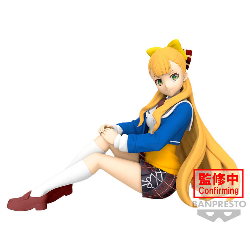 Figura de Kathrina Griebel de World Dai Star sentada