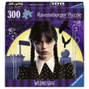 Puzzle Ravensburger de Wednesday Addams de 300 piezas