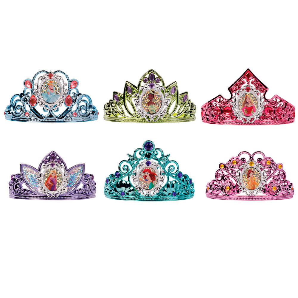 Tiaras surtidas de princesas Disney con diseños ornamentales de colores variados