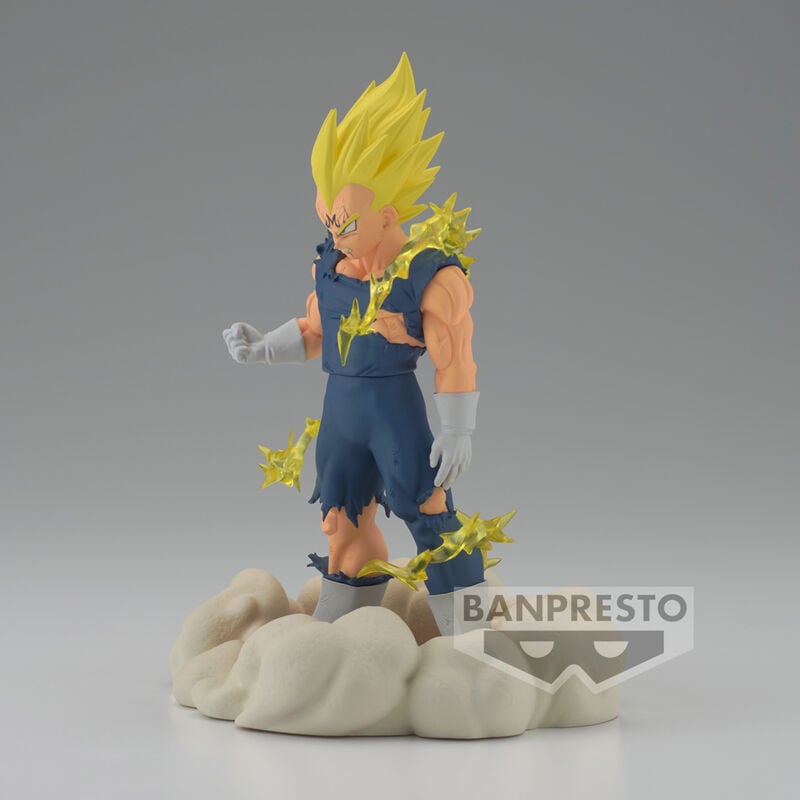 Figura de Majin Vegeta de Dragon Ball Z con aura de energía sobre nubes - 3