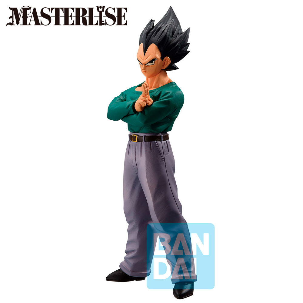 Figura de Vegeta de Dragon Ball Z Masterlise con brazos cruzados
