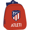 Mochila roja y azul del Atlético de Madrid con diseño 3D y texto Atleti