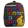 Mochila negra de Pokémon con Pikachu y siluetas de personajes
