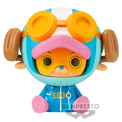 Figura de Chopper Egghead de One Piece con traje azul - 2