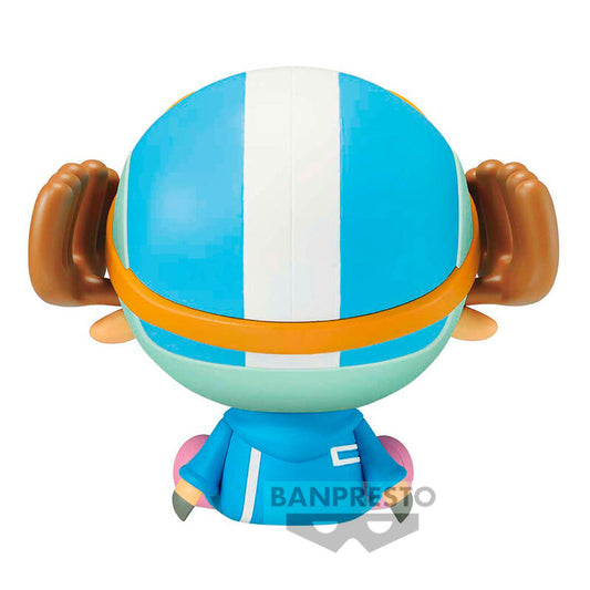Figura de Chopper Egghead de One Piece con traje azul - 3