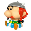 Figura hucha de Obélix Chibi con casco plateado y pantalón a rayas