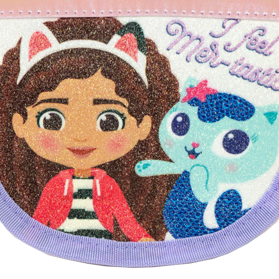 Bolso bandolera lavanda de La Casa de Muñecas de Gabby con ilustración de Gabby - 4
