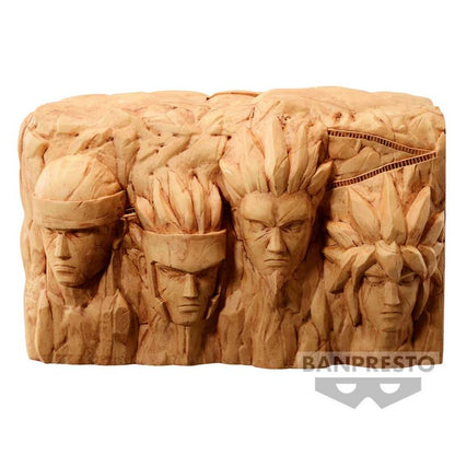 Figura Banpresto de Hokage Rock con cuatro rostros tallados