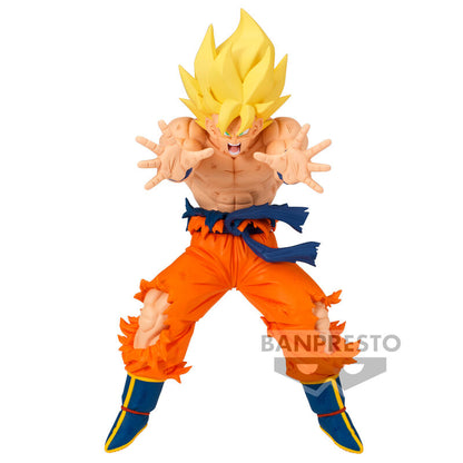 Figura de Son Goku Super Saiyan en pose de combate