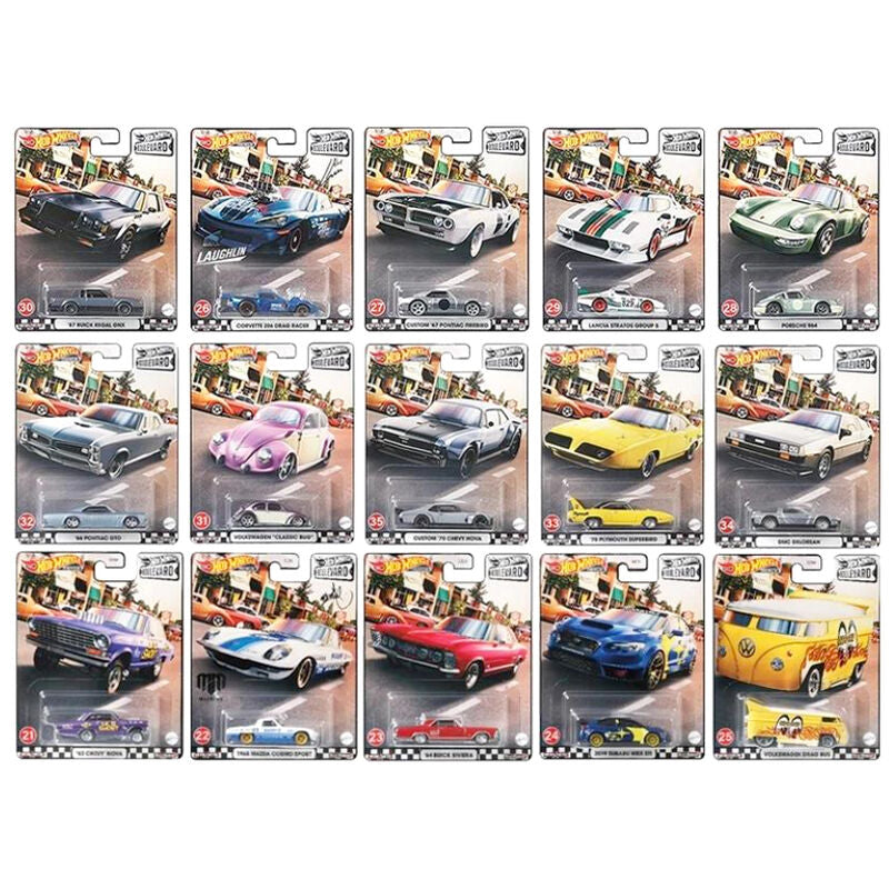 Coche metálico Hot Wheels Boulevard a escala 1:64 en embalaje de colección